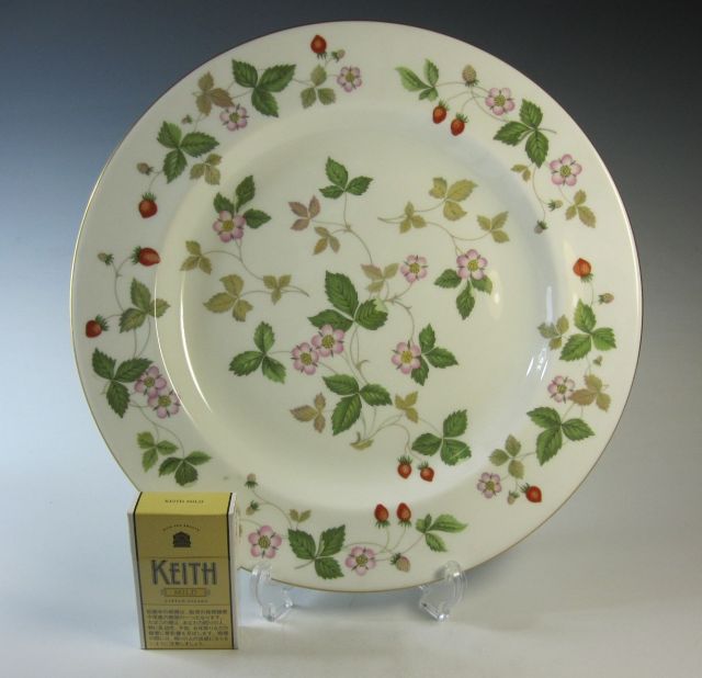 ウエッジウッド　Wedgwood　ワイルドストロベリー　34ｃｍ　ラウンドディッシュ