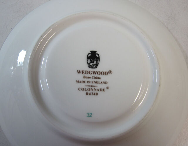 ウェッジウッド　Wedgwood　コロネードブラック  カップ＆ソーサー  ボンド【廃盤品/個数限定】