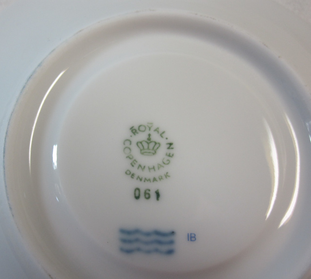 ロイヤルコペンハーゲン　Royal Copenhagen フェアリーテールピンク　カップ＆ソーサー　モカ【ロイヤルコペンハーゲン廃盤品/個数限定】