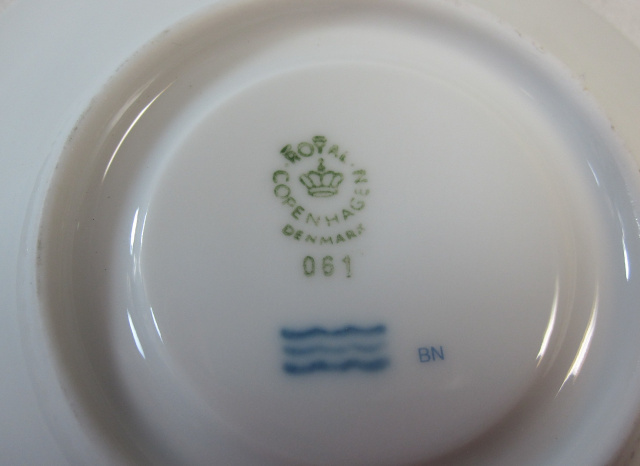 ロイヤルコペンハーゲン　Royal Copenhagen フェアリーテールグレー　カップ＆ソーサー　モカ【ロイヤルコペンハーゲン廃盤品/個数限定】