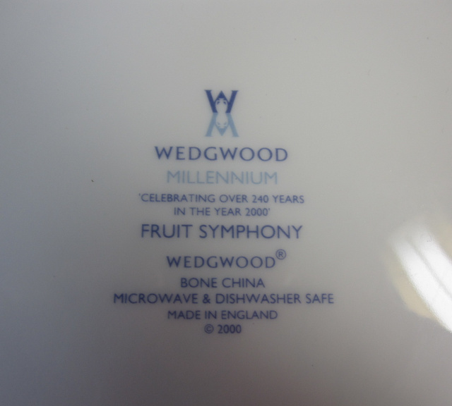 ウエッジウッド  Wedgwood  フルーツシンフォニー プレート ２７ｃｍ  グリーン　【ウェッジウッド廃盤品/個数限定】
