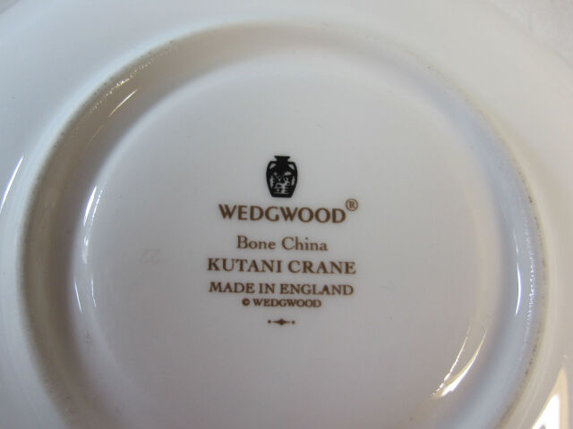 イギリス製　Wedgwoodウェッジウッド　クタニクレーン　カップ＆ソ－サ－廃盤