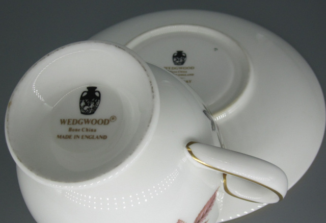 ウェッジウッド Wedgwood ハザウェイローズ カップ&ソーサー ウェッジウッド Wedgwood ハザウェイローズ カップ&ソーサー